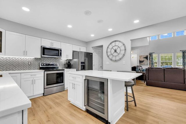 6615 Burbank Place, Westerville, OH 43082