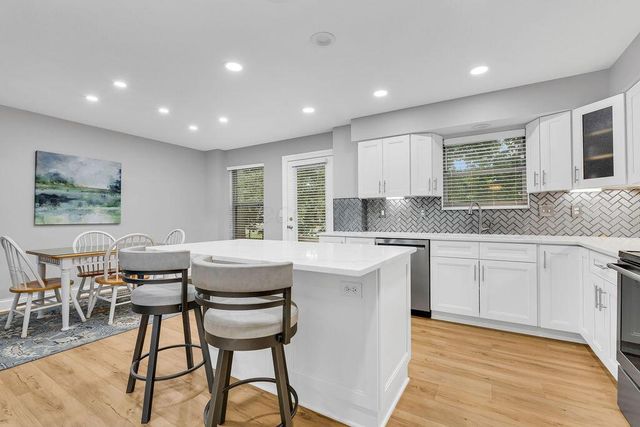 6615 Burbank Place, Westerville, OH 43082