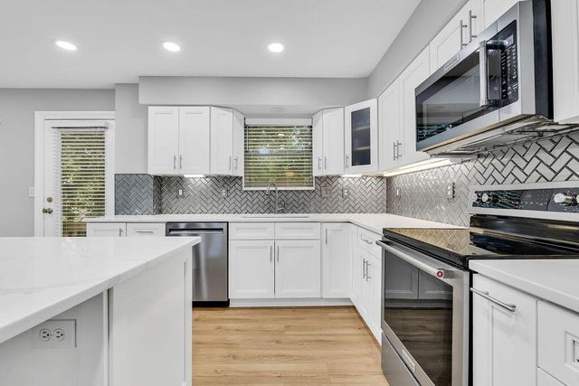 6615 Burbank Place, Westerville, OH 43082