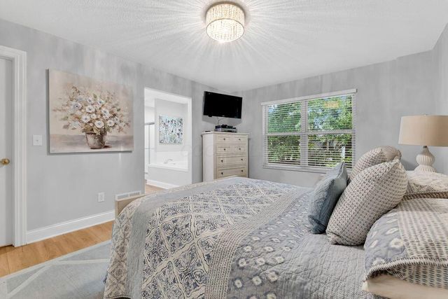 6615 Burbank Place, Westerville, OH 43082