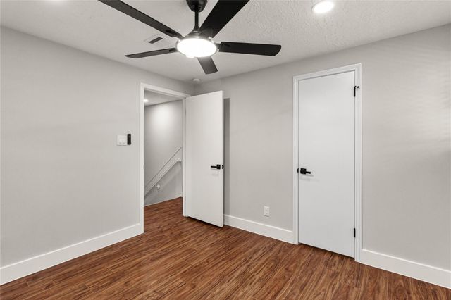 9639 Springview Lane, Houston, TX 77080