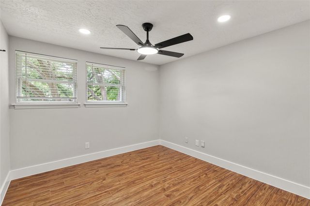 9639 Springview Lane, Houston, TX 77080