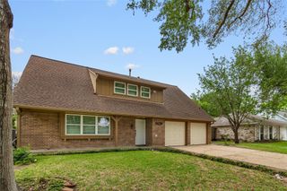 9639 Springview Lane, Houston, TX 77080