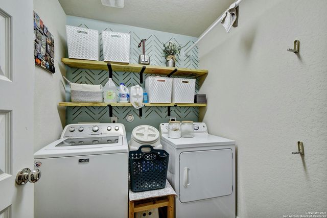 1633 PITCHER BND, San Antonio, TX 78253