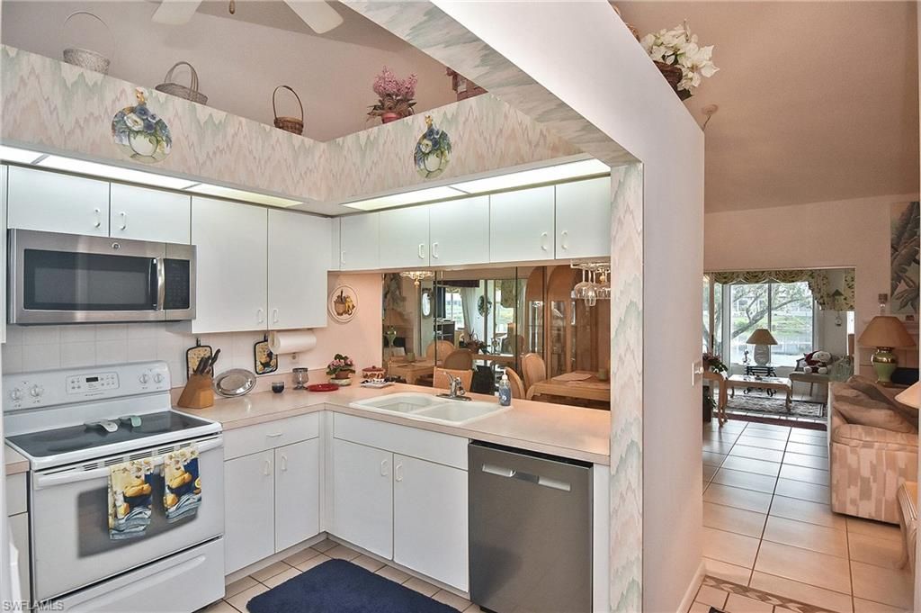 203 McGregor Park CIR, FORT MYERS, FL 33908 — photo 5