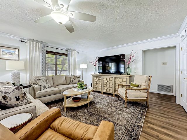 7306 16TH AVENUE NW, Bradenton, FL 34209