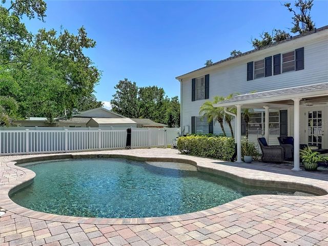 7306 16TH AVENUE NW, Bradenton, FL 34209