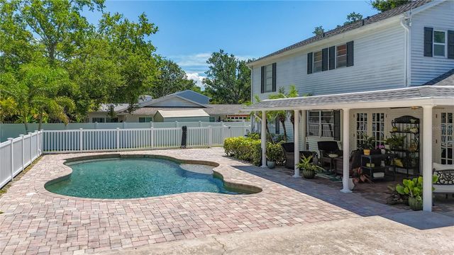 7306 16TH AVENUE NW, Bradenton, FL 34209