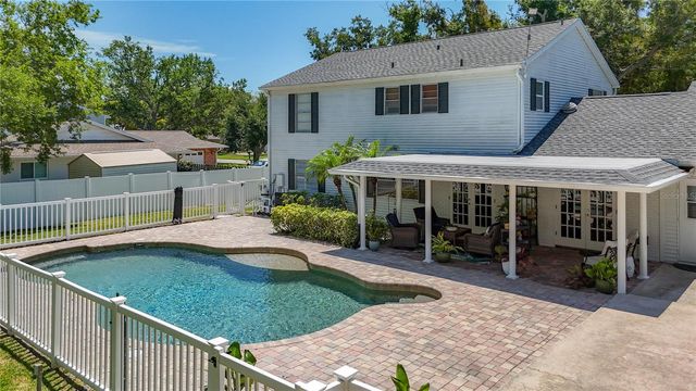 7306 16TH AVENUE NW, Bradenton, FL 34209