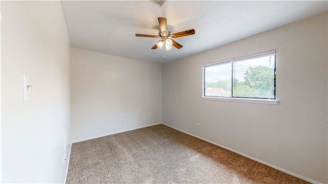 1002 Verde Drive A, Bryan, TX 77801