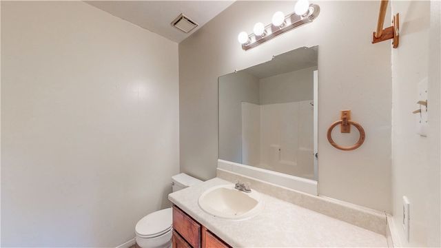 1002 Verde Drive A, Bryan, TX 77801