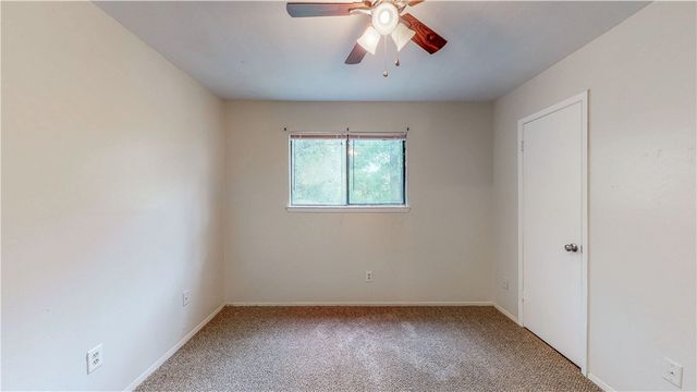 1002 Verde Drive A, Bryan, TX 77801