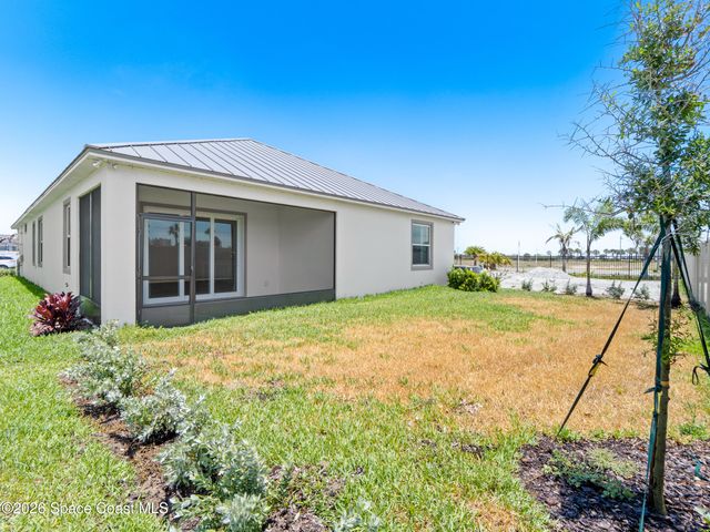 27 Gulfstream Way, Satellite Beach, FL 32937