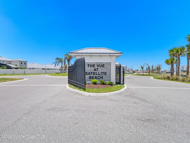 27 Gulfstream Way, Satellite Beach, FL 32937