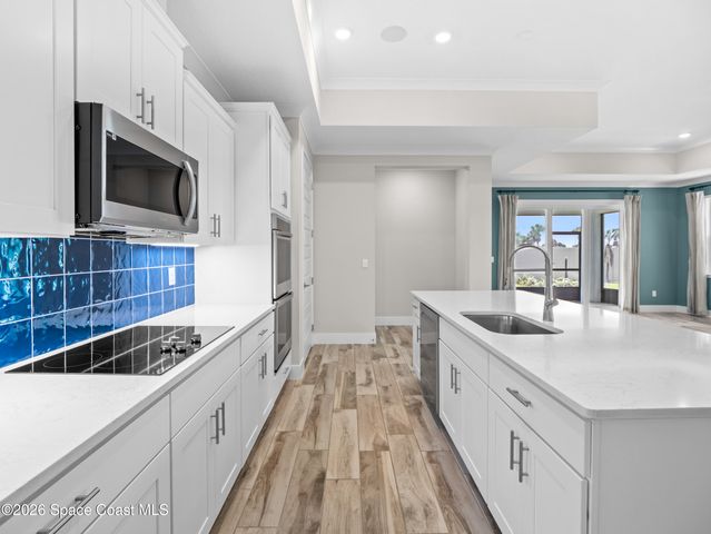 27 Gulfstream Way, Satellite Beach, FL 32937