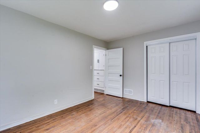 647 S Vassar St, Wichita, KS 67218