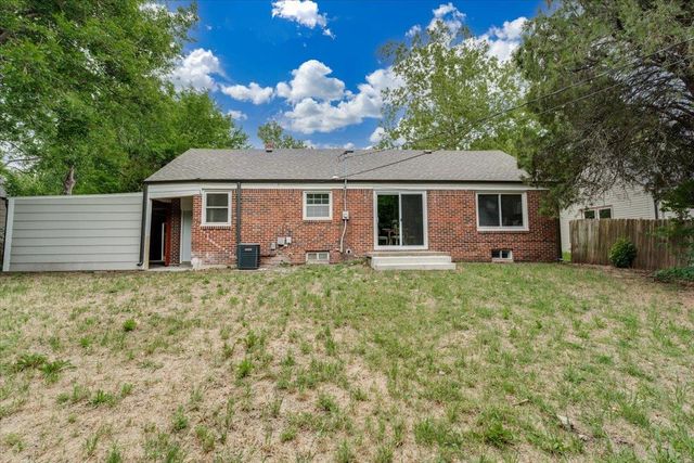 647 S Vassar St, Wichita, KS 67218
