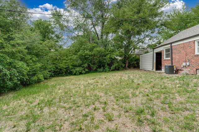 647 S Vassar St, Wichita, KS 67218