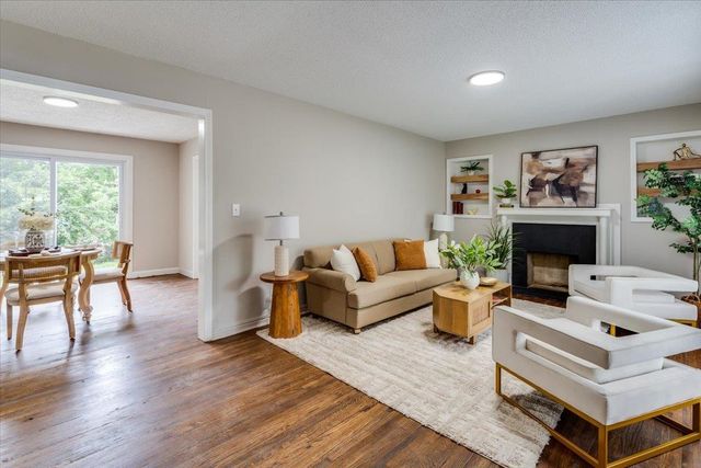 647 S Vassar St, Wichita, KS 67218