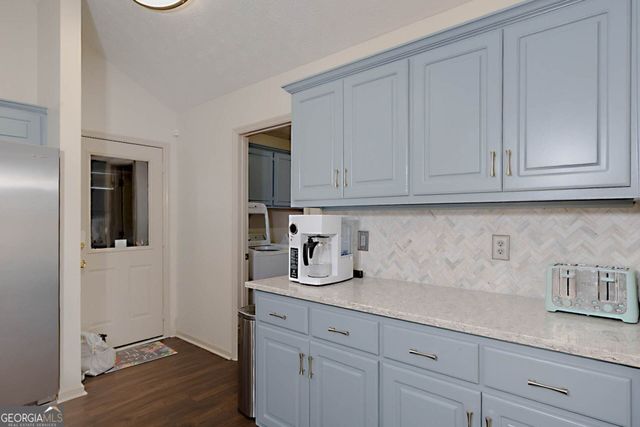 81 Lee Road 2030, Phenix City, AL 36870