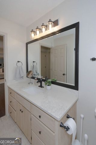 81 Lee Road 2030, Phenix City, AL 36870