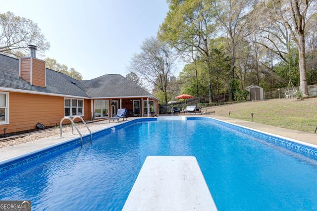 81 Lee Road 2030, Phenix City, AL 36870