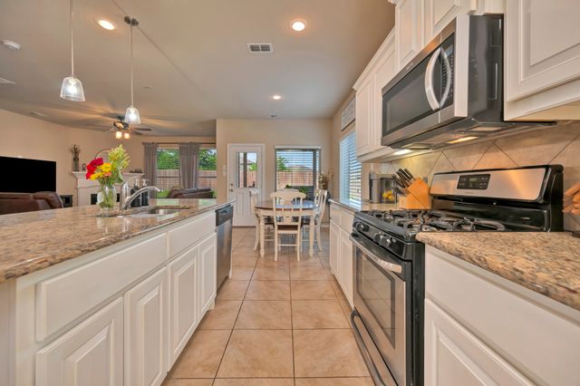 14125 Wrangler Way, Fort Worth, TX 76052