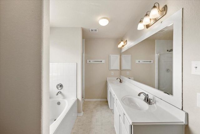 22 Highland Street, Texas City, TX 77591