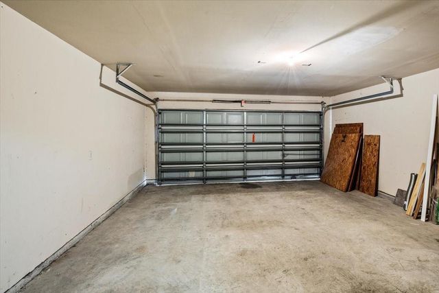 22 Highland Street, Texas City, TX 77591