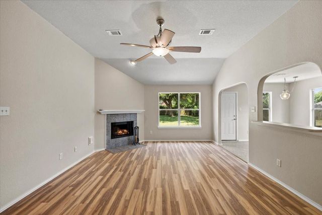 22 Highland Street, Texas City, TX 77591
