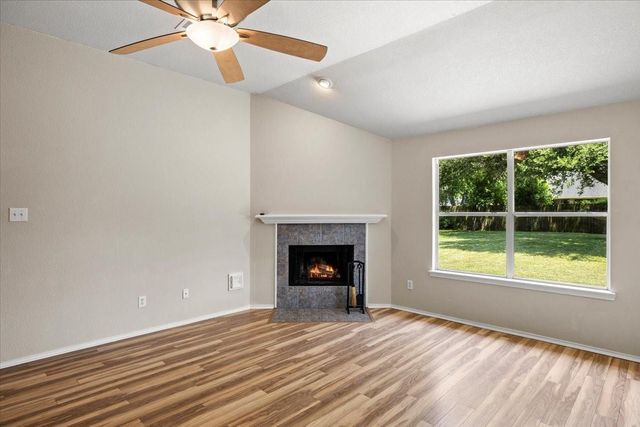 22 Highland Street, Texas City, TX 77591