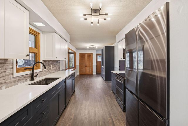 1490 3rd Street NW, New Brighton, MN 55112