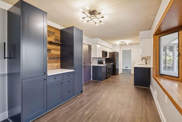 1490 3rd Street NW, New Brighton, MN 55112