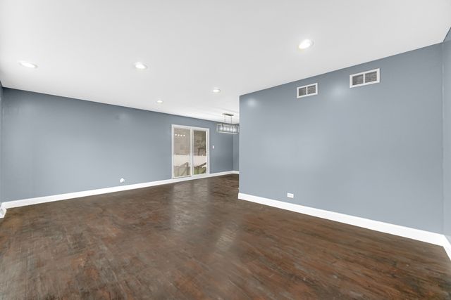 17804 Pebblewood Lane, Hazel Crest, IL 60429