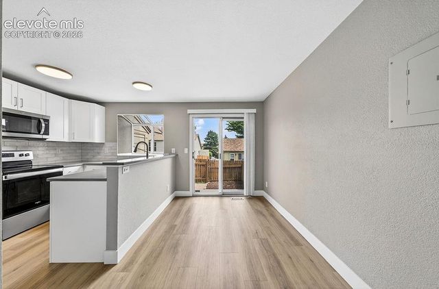 6737 Mountain Top Lane, Colorado Springs, CO 80919