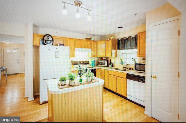 8311 FROSTWOOD DR, Laurel, MD 20724