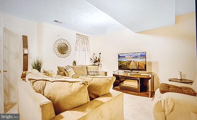 8311 FROSTWOOD DR, Laurel, MD 20724