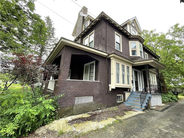 834 Westcott Street, Syracuse, NY 13210