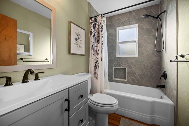 1851 N WASHINGTON AVENUE, Clearwater, FL 33755