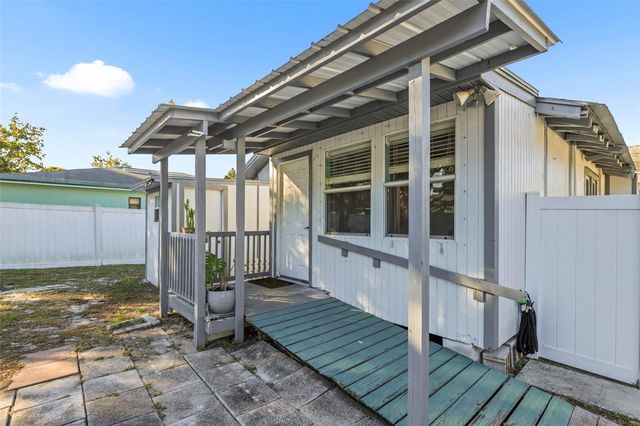 1851 N WASHINGTON AVENUE, Clearwater, FL 33755