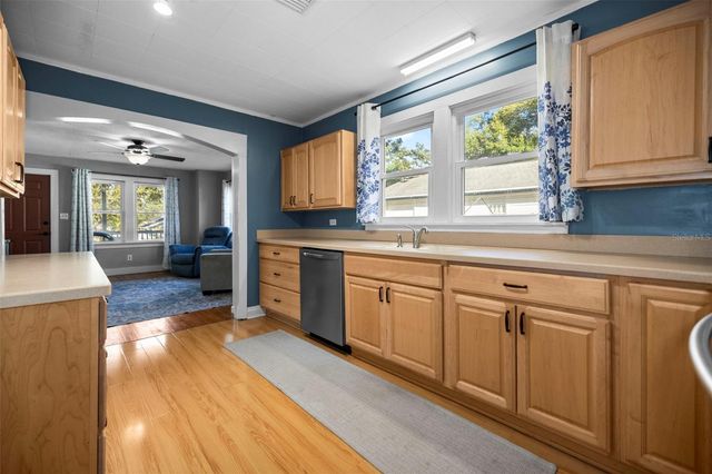 1851 N WASHINGTON AVENUE, Clearwater, FL 33755