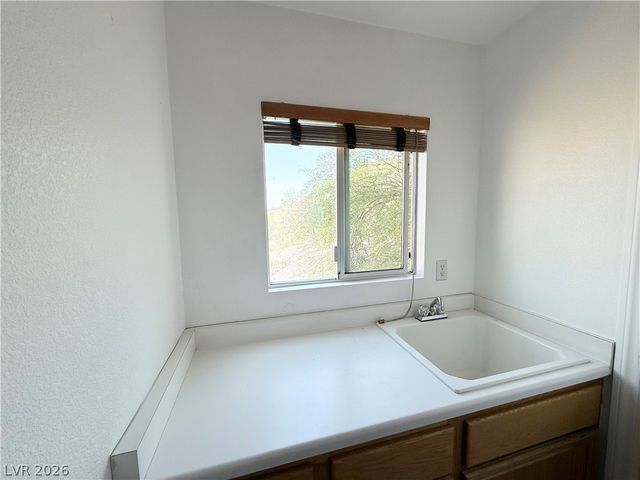 1096 North Sloan Lane, Las Vegas, NV 89110