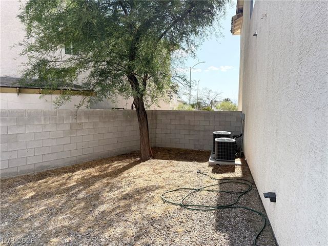 1096 North Sloan Lane, Las Vegas, NV 89110