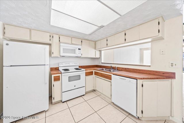 77 Emerald Court, Satellite Beach, FL 32937