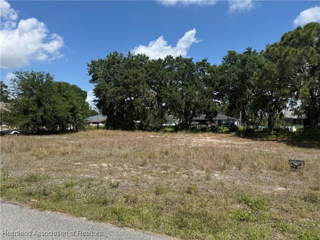 125 Dardanella Avenue, Lake Placid, FL 33852