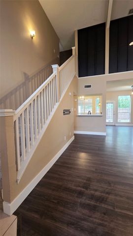 108 Indian Oaks Trail, West Tawakoni, TX 75474