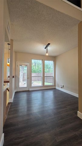 108 Indian Oaks Trail, West Tawakoni, TX 75474