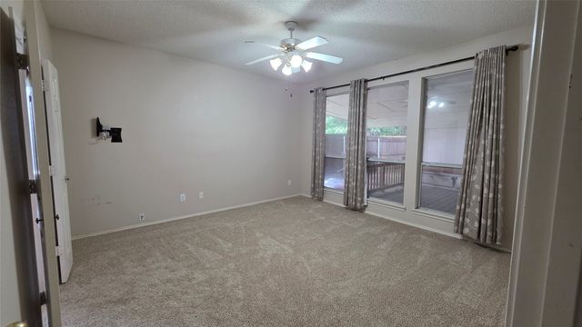 108 Indian Oaks Trail, West Tawakoni, TX 75474