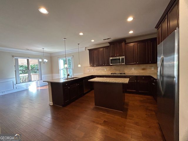 60 Charleston Drive, Senoia, GA 30276