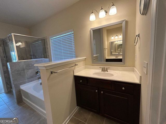 60 Charleston Drive, Senoia, GA 30276